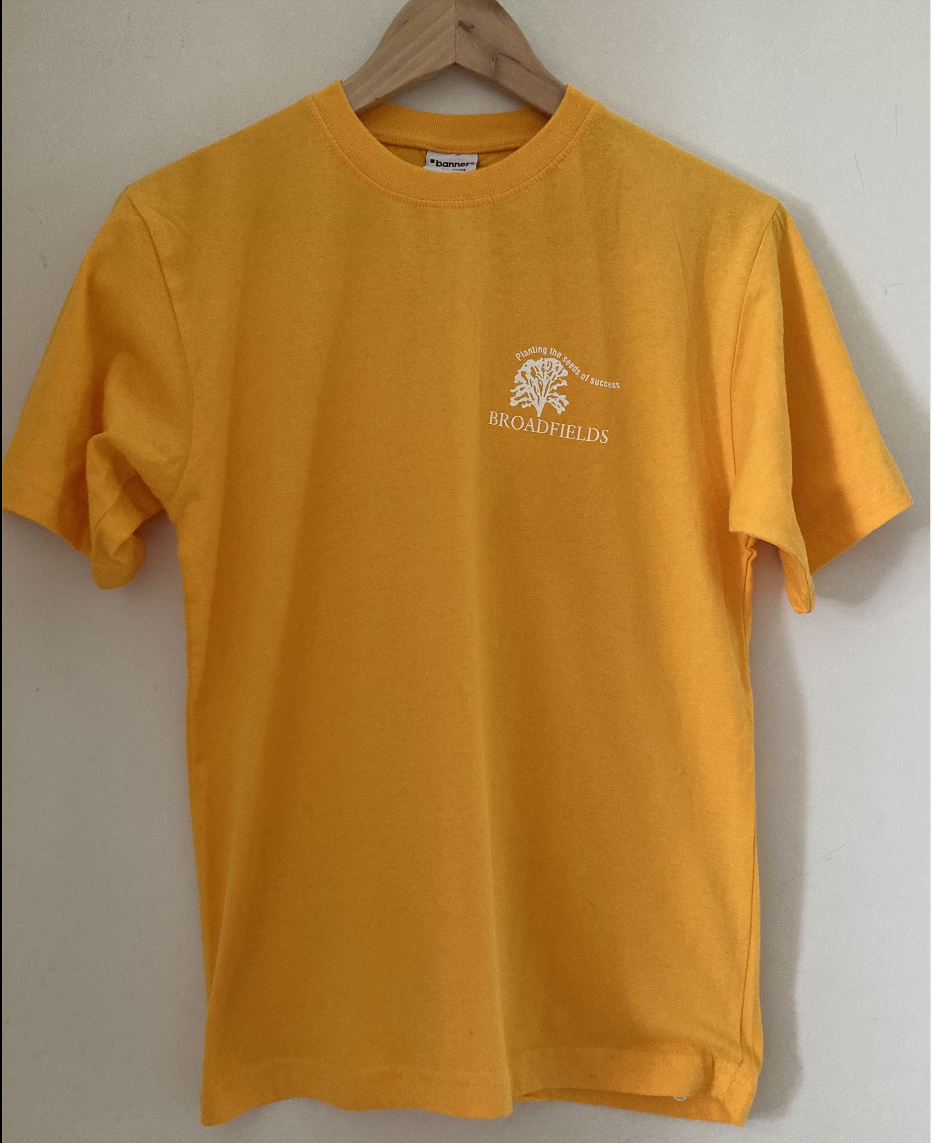 Unisex Yellow Broadfields Logo PE T-Shirt Small Adult