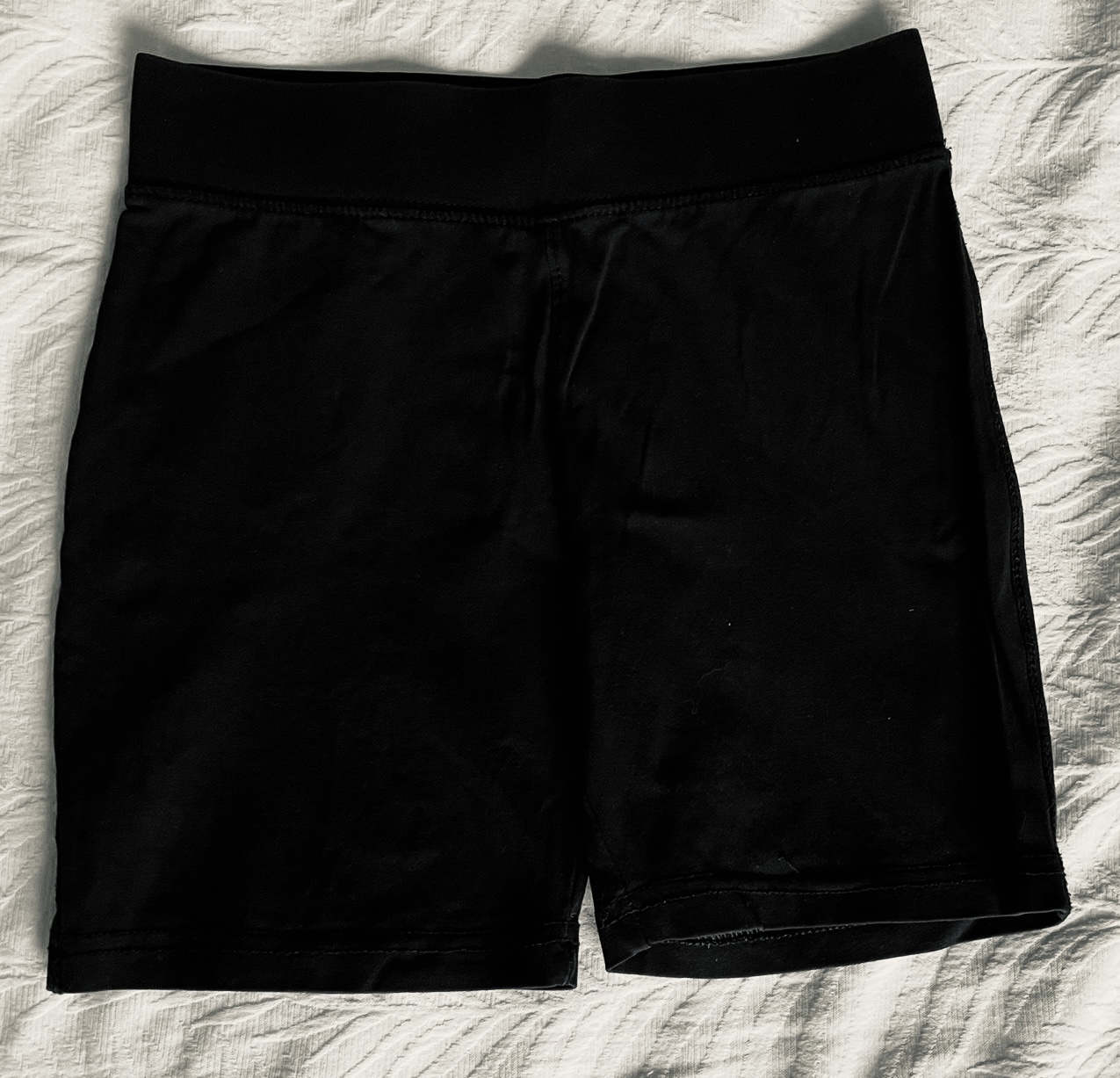 Black Cycling Shorts 7-8 / 8 yrs