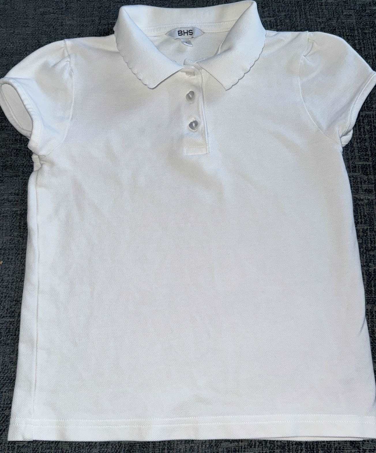 Polo shirt 6-7 / 7 yrs (with frilled collar)