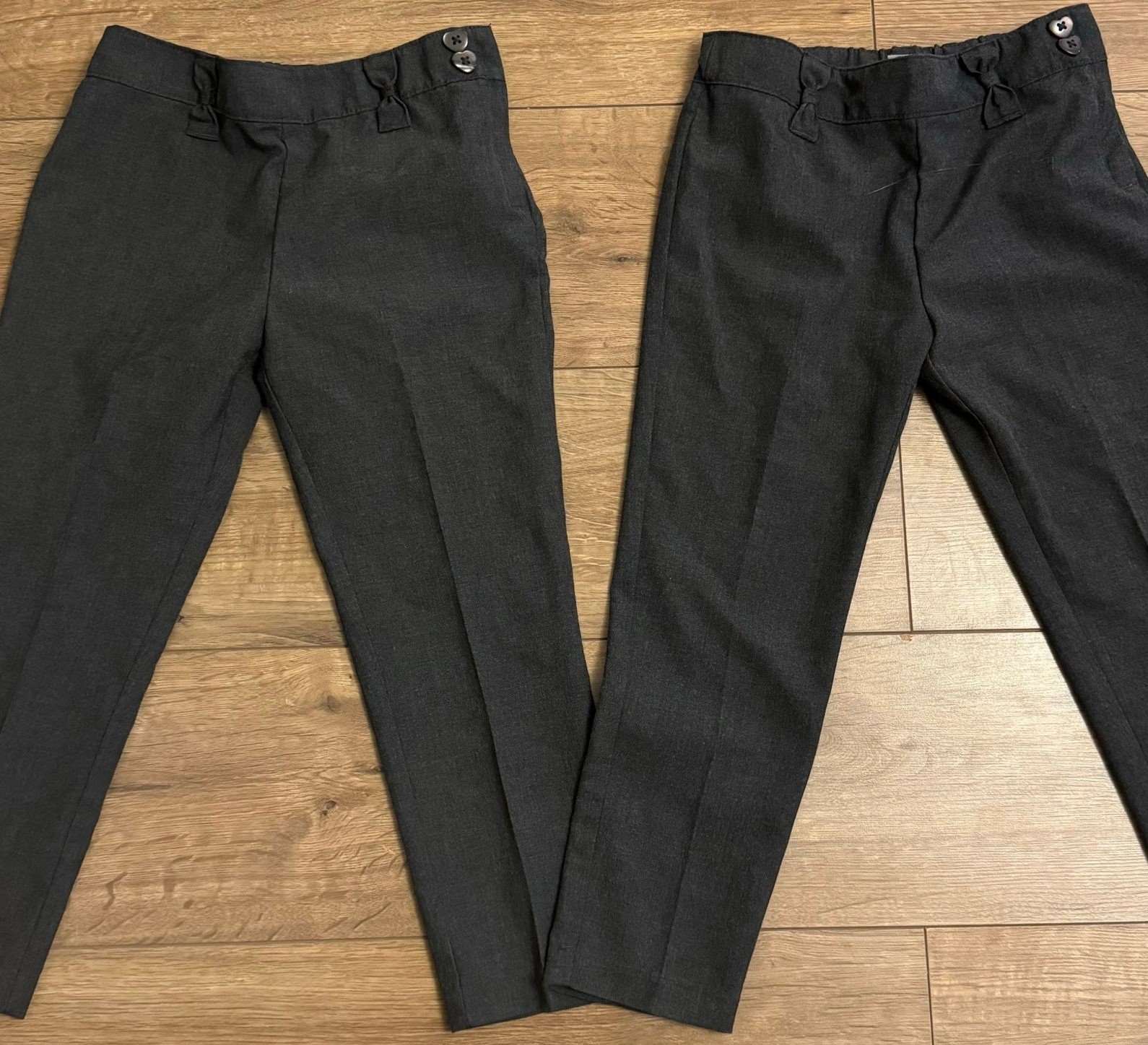 Trousers (with bows or charms) 5-6 yrs