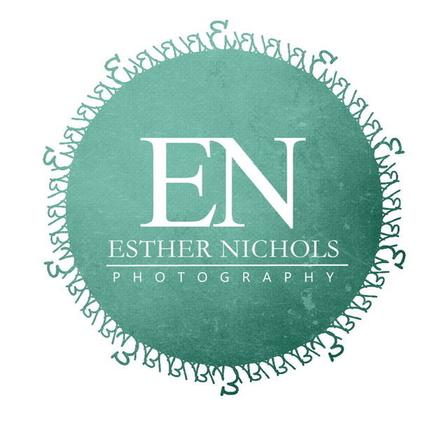 Esther Nichols Family Photo Shoot, including 15 digital images