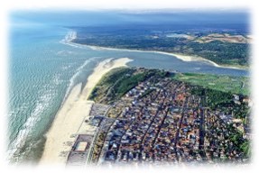 Lunch in Le Touquet, France by private aeroplane